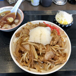 Suehiro Shiyokudou - しょうが焼き丼