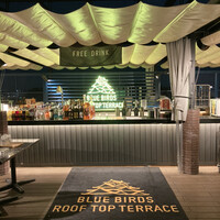 BLUE BIRDS ROOF TOP TERRACE - 