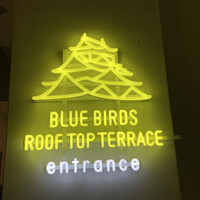 BLUE BIRDS ROOF TOP TERRACE - 