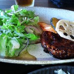 もにこど２ - 鶏つくねの生姜焼きです