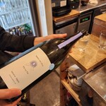 日本酒食堂SO-KEN - 妻が注いで～♪