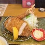 かつ辰 - 満腹ロースカツランチ　1300円