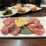 Taishuu Yakiniku Horumon Yottoko - 