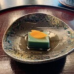 日本料理 鯉城 - よもぎ豆腐