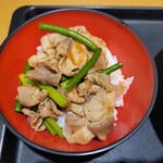 Nadai Fujisoba - ミニ豚肉とニンニクの芽丼