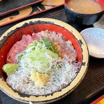 タカマル鮮魚店 - 三色丼@¥900