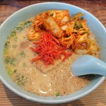 楽 - ◆「とんこつラーメン」◇紅生姜トッピング◇キムチトッピング