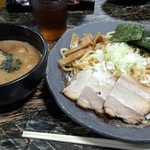 渕 - 特製つけ麺 中盛