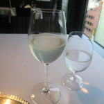 ニワトコの花のソフトドリンク