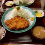 旨い とんかつ かつ春 - ジャンボロースかつ定食