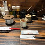 勝烈亭 - テーブル席