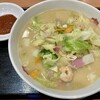 日高屋 - 「日高ちゃんぽん」690円也＋麺大盛り70円也。「秘伝の辛味噌」30円也。税込。