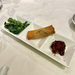 中国飯店 - ⑤黒酢酢豚、野菜炒め、春巻き