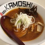 鶏 soba KAMOSHI - 辛味噌ラーメン1100円