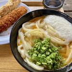 山越うどん - かまたまやまとイカフライ＆ちく天