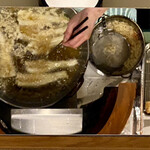 天白 - 真ん中の席からのみ天井の鏡から手元が見れます