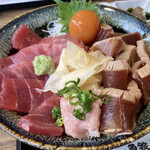 大人のご馳走屋 魚錠 - マグロ丼