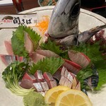 ろばた仁 - 関サバの良いのがあったので頼みましたとても大きい鯖だったので、アラをあら汁にしてもらいました。相変わらず美味しかったです❤️