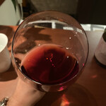 アイニーク - 酸味が強いのも特徴