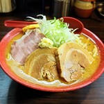 味噌らーめん くまおやじ - 