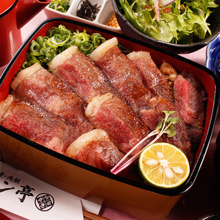 ビフテキ重・肉飯 ロマン亭_1