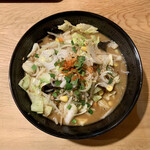 肉盛り みそラーメン 侍倶楽部 - 野菜タンメン味噌らーめん ¥900