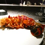 NH - ガストロパックで旨味を閉じ込めてから焼き上げたオマール