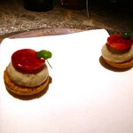 NH - ポルチーニ茸とチョリソーのサブレ