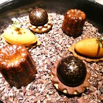 NH - カヌレ　和紅茶タルト　125%ショコラ・マカロン