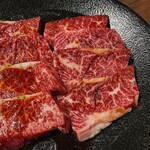 黒毛和牛焼肉 白か黒 - 