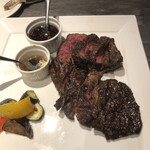 California Lounge Steak&Wine - 