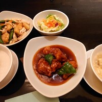 廣東料理 民生 ヒルトンプラザウエスト店 - 