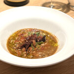 マンサルヴァ - カルドソも大好き。いつもの熟成カルナローリ米で。
      旨味炸裂ですね！オリーブオイルがまた美味しいんだよなぁ。