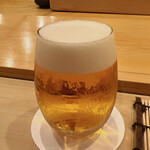 鮨 しゅん輔 - 最初は生ビールで気道を確保