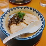 月のうさぎ - とんこつ