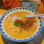 月のうさぎ - 担豚麺