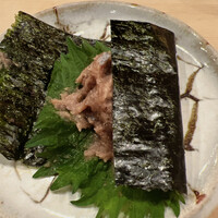 鮨 しゅん輔 阿佐ヶ谷 - 鰊のミンチです。残りの半分は大葉と海苔で包んで