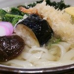 驛釜きしめん 中央通り - 塩味のツユ