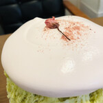 サカノウエカフェ - サクラのお花の塩っぱいお味が全体を引き立てる〜