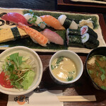 Sushi Izakaya Nakayadori - 