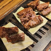 黒毛和牛ヘレ肉専門店 炭火焼肉 りきちゃん 北浜店 - 