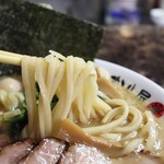 自家製麺 ら～めん かり屋 - 