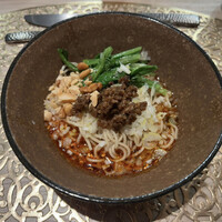 中国菜 ARATA - 追加の〆・汁無し担々麺
