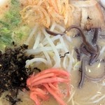 博多ラーメン 味の蔵 - とんこつラーメン 550円