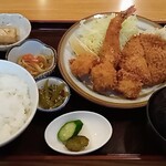 みやした - ミックスフライ定食(1,000円)