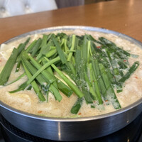 博多もつ鍋 やま中 博多店 - もつ鍋みそ味・二人前(¥4400)