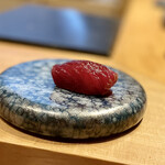鮨 浩也 - 赤身
                                柵で漬けているそうで、これはもう安定の美味しさ！