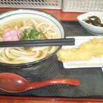 讃岐うどん房 鶴越 - かけうどん、ちくわ天。