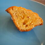 ラトリエ ドゥ ノノ - 試食　グランマドレーヌ