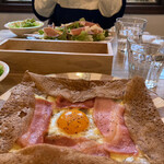 MONO MONO CAFE - 